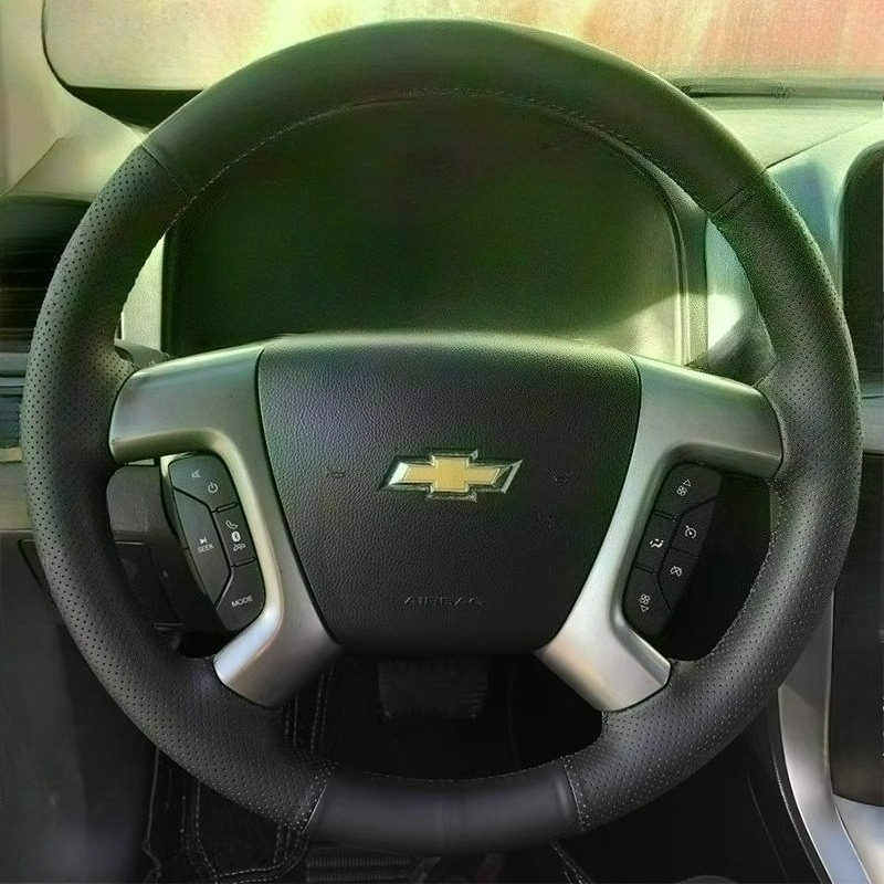 Leather Cleaner Interior - Чехол на руль из черной кожи